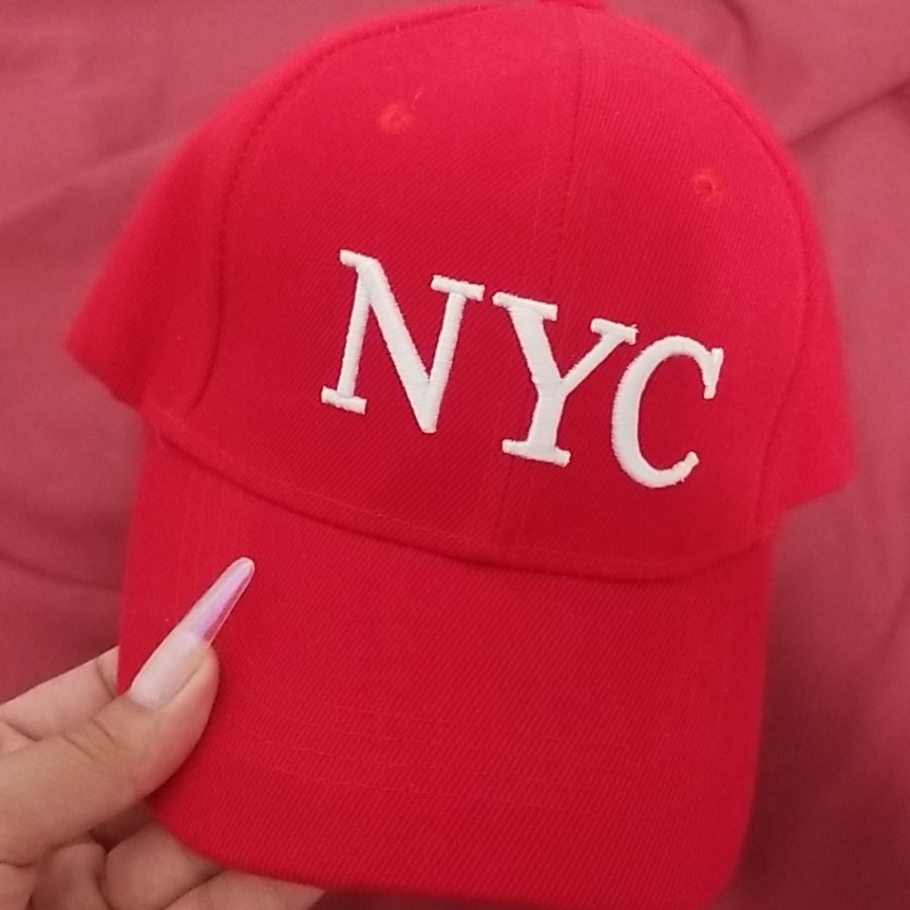 Caps - Picture 4 of 4